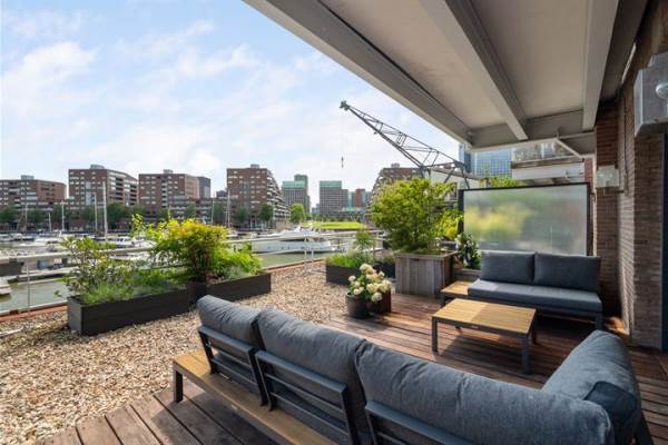 Woning Handelsplein 73 Rotterdam