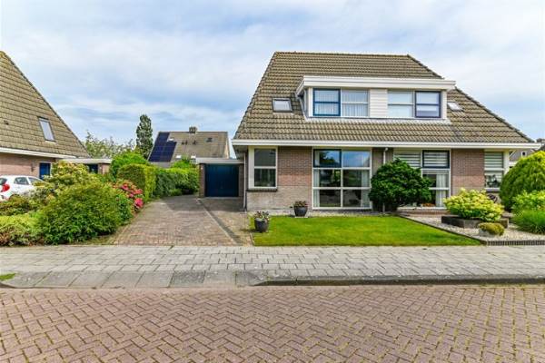 Woning It Swee 5 Nes (Gem. Heerenveen)