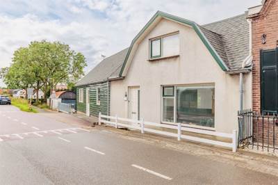 Woning Oud-Cromstrijensedijk WZ 13 Klaaswaal