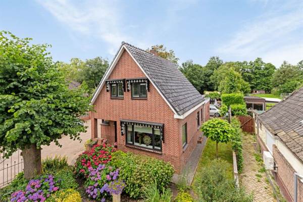 Woning Kanaal A NZ 56 Emmer-Compascuum