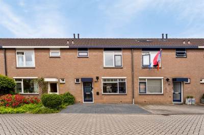Woning Boris Pasternak-erf 181 Dordrecht
