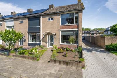 Woning Multatulilaan 15 Roosendaal