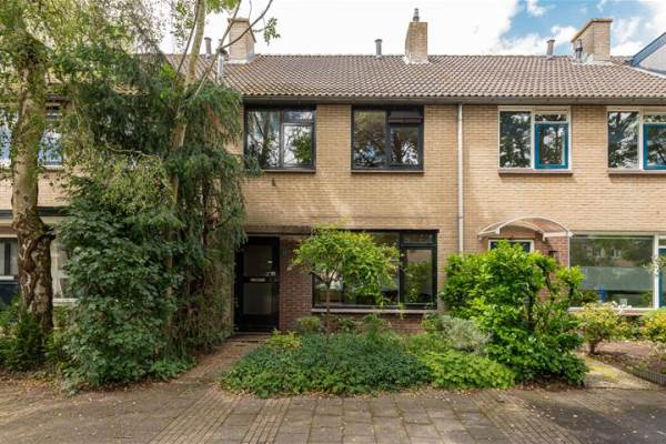 Woning van Kinsbergenlaan 18 Baarn