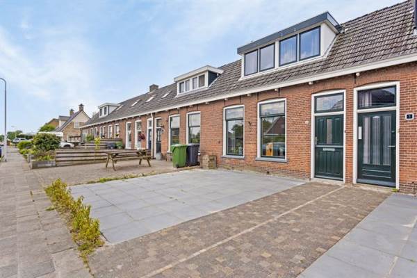 Woning Stasjonswei 4 Sexbierum