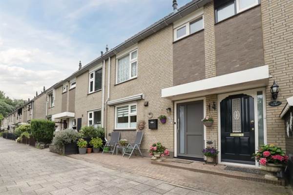 Woning Vloedlijn 57 Hoogvliet Rotterdam