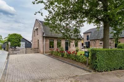 Woning Rij- en Uitweg 10A Herwijnen