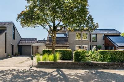Woning De Vos van Steenwijkstraat 12 de Wijk