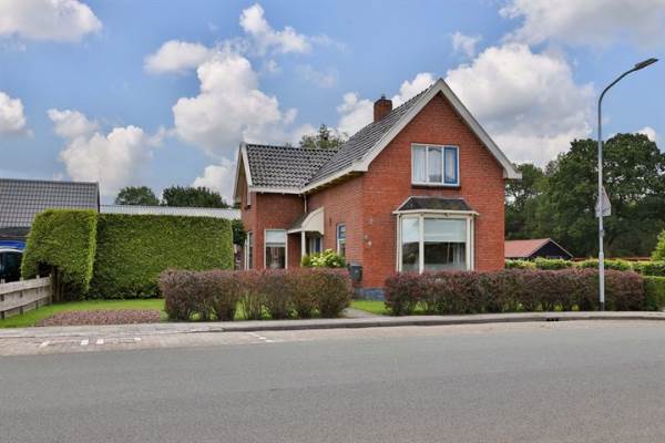 Woning Provincialeweg 64 Kornhorn