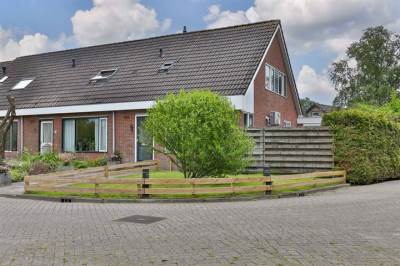 Woning Poaitrije 2 Hijum