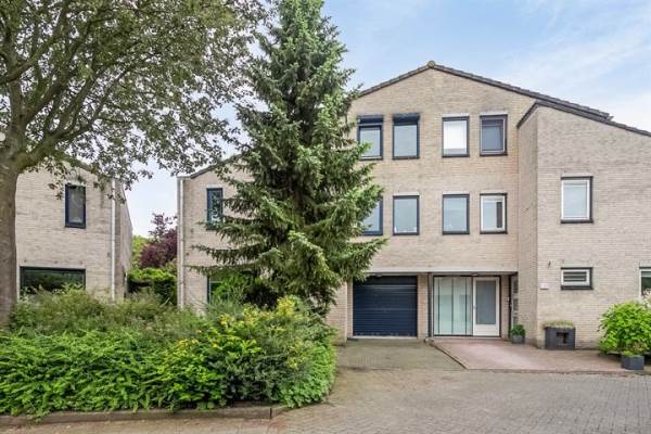 Woning Rietveld-erf 135 Dordrecht