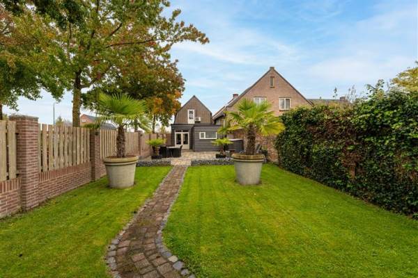 Woning Hoofdstraat 120 Kaatsheuvel