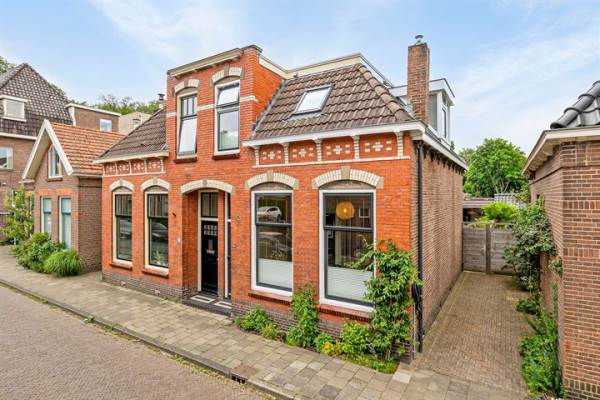 Woning Oosterhoutstraat 104 Assen