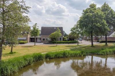 Woning Stjûrmanstún 47 Hallum