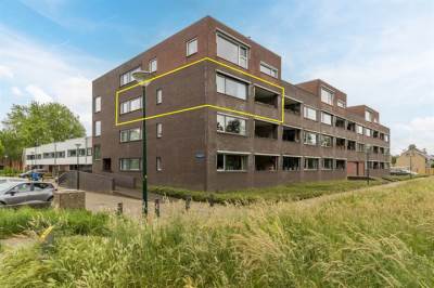 Woning Raamoever 18 Grave