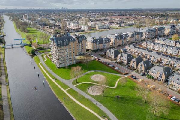 Woning Annie M.G. Schmidtlaan 364 Voorschoten