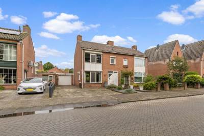 Woning Bachlaan 6 Roosendaal