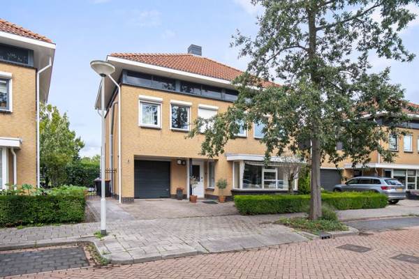 Woning Doelwijck 15 Rhoon