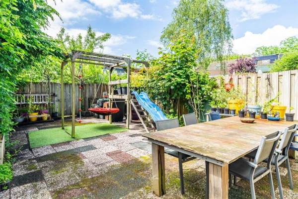 Woning Cameliadal 8 Leiden