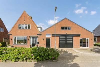 Woning van Albadaweg 107 Oudebildtzijl