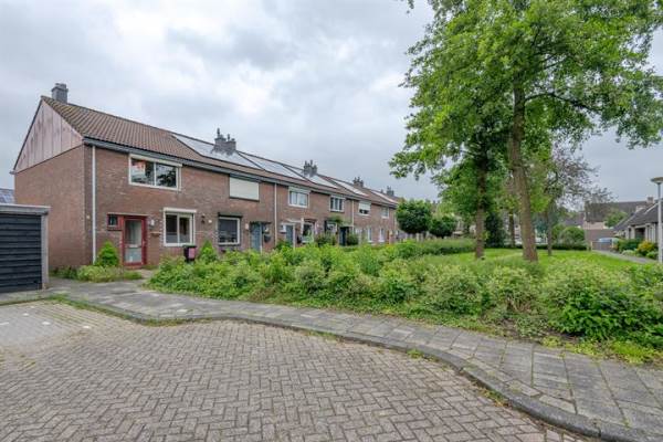 Woning Ravelstraat 18 Spijkenisse