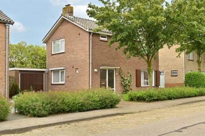 Woning Waterstraat 90 Halsteren