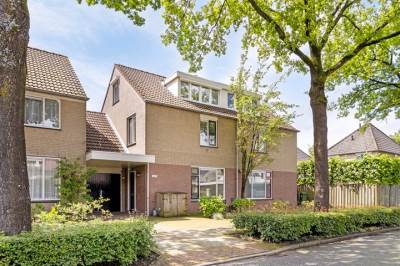 Woning Aardheuvel 8 Best