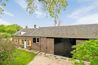 Woning Koningin Emmaweg 30 Vrouwenpolder