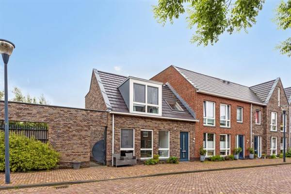 Woning Stedenspelstraat 13 Leiden