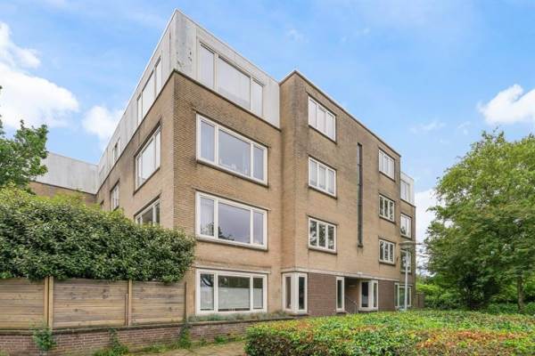 Woning Gerrit van der Veenlaan 268 Den Haag