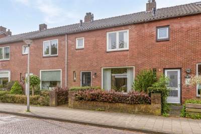 Woning Pastoor Geertmanstraat 24 Enschede
