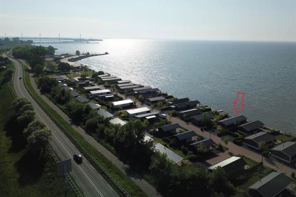 Woning Zuiderdijk 1b030 Bovenkarspel