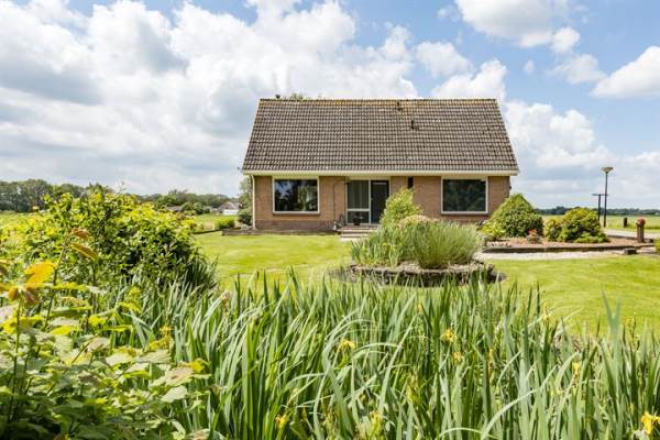 Woning Alb van Daatselaarstraat 21a Alteveer gem Hoogeveen