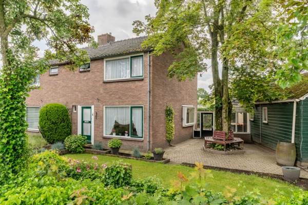 Woning Julianalaan 4 Zuidwolde (DR)