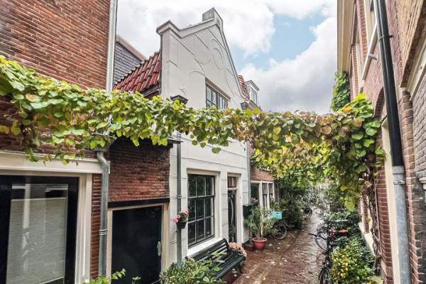 Woning Helmbrekersteeg 3 Haarlem