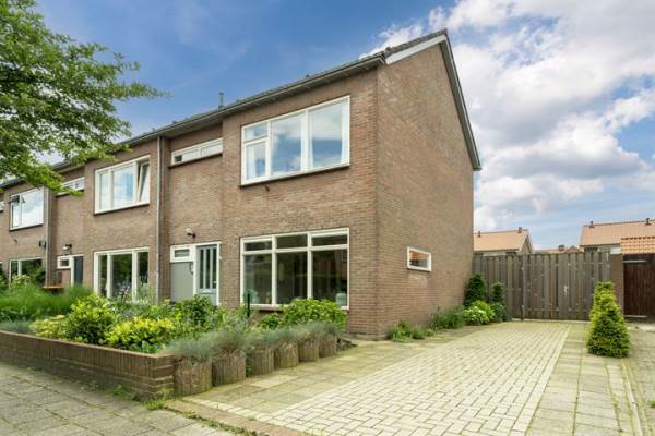 Woning Van Twillerstraat 9 Nijkerk