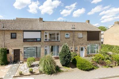 Woning Abeelstraat 15 Waalwijk