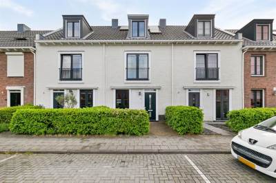 Woning Simon Vestdijkpad 10 Middelharnis