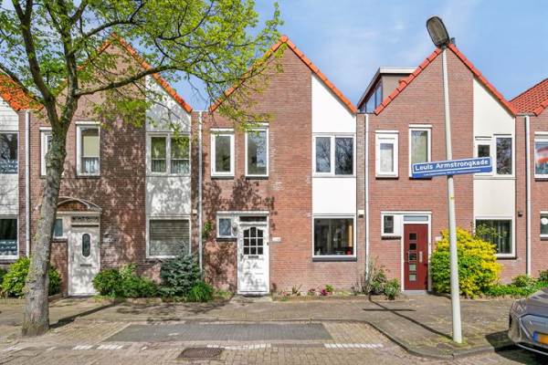 Woning Louis Armstrongkade 356 Den Haag