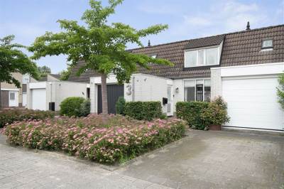 Woning K.P.C. de Bazelstraat 3 Almere