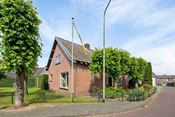 Woning Mgr. Bekkersstraat 1 Berghem