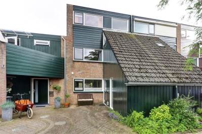 Woning Strobenen-bogerd 13 Hendrik-Ido-Ambacht