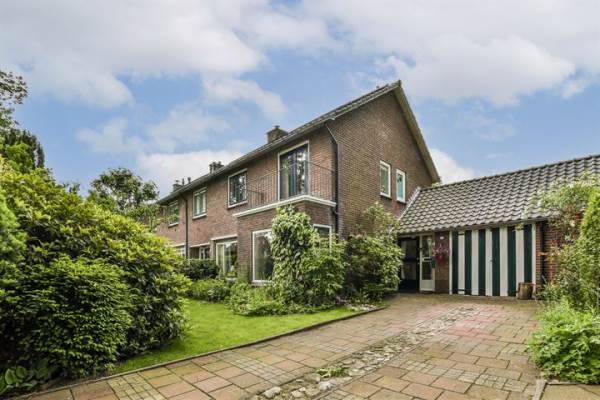Woning Van Hogendorplaan 26 Huizen