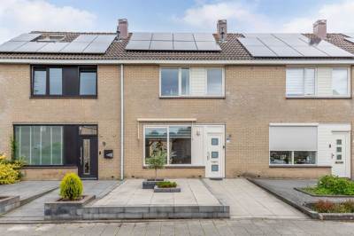 Woning Bakhuizenstraat 11 Emmeloord