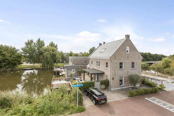 Woning Douwe Dabbertstraat 8 Almere