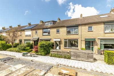 Woning Johan Berkstraat 11 Zuid-Beijerland