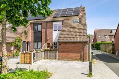 Woning Ringdijk 376 Lelystad