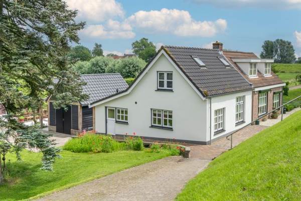 Woning Wellsedijk 24 Well (GE)