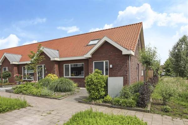 Woning Willem Neerfeldtstraat 26 Groenlo