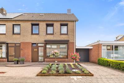 Woning Burg Termeerstraat 12 Grubbenvorst