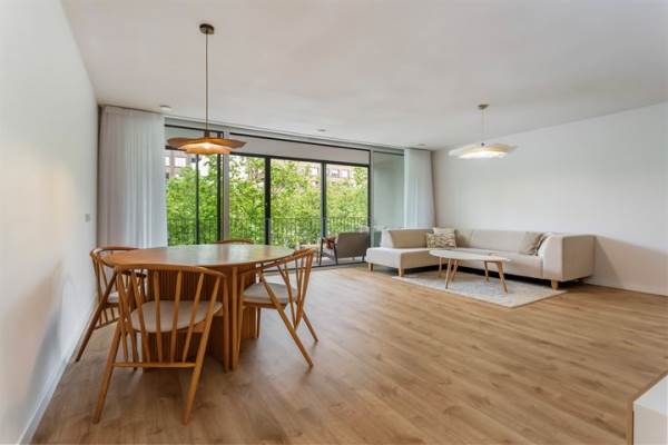 Woning Laan op Zuid 856 Rotterdam